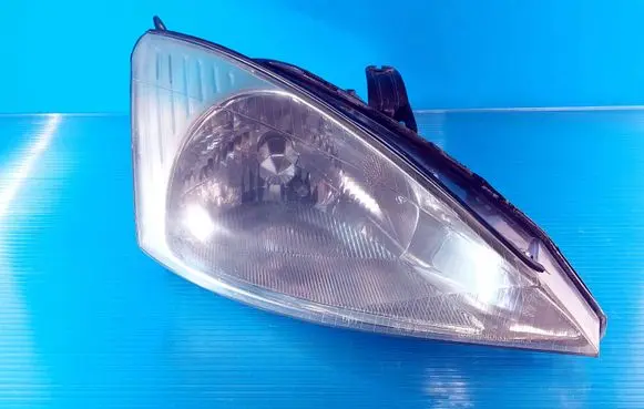 Ford Focus Headlight/headlamp 084311144R 10366 10364