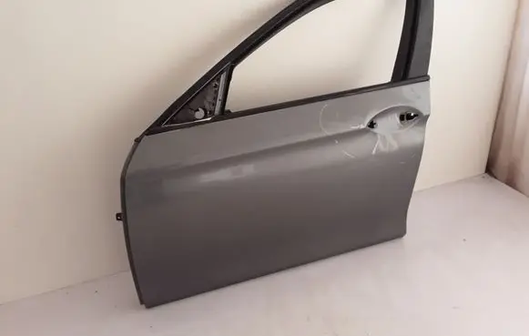 Door (2 Door Coupe)