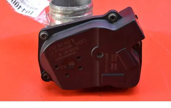 Skoda Fabia Mk2 (5J) Throttle body valve 03D133062E