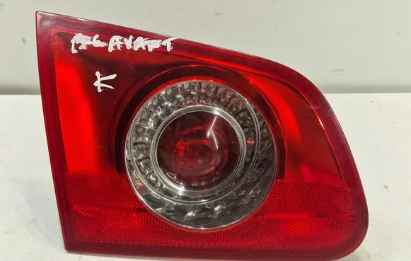Volkswagen PASSAT B6 Tailgate rear/tail lights 3C9945093
