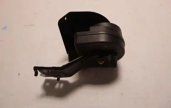 BMW X3 E83 Alarm system siren 8385998