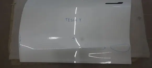 Tesla Model Y Front door 149353700D 07123