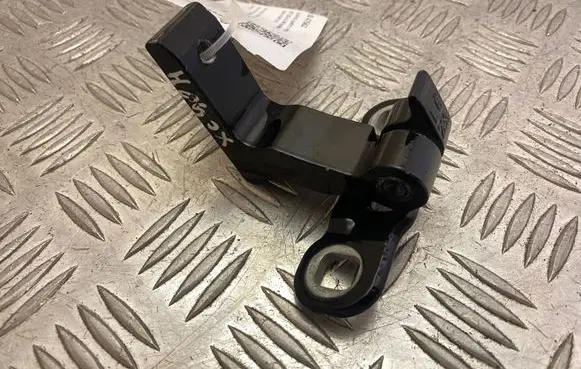 Volvo XC90 Rear door lower hinge 31424589