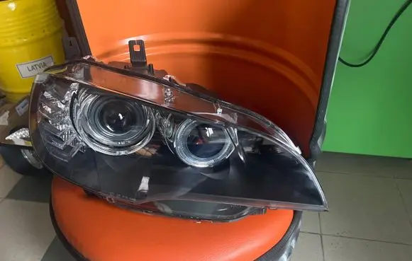 BMW X6 E71 Headlight/headlamp 7287014 63117271362 2771372