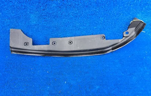 BMW 4 F32 F33 Fender end trim 7347701