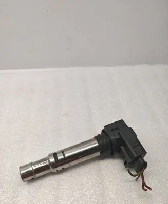 Volkswagen Golf V High voltage ignition coil 0040102030 ZSE030 0011313914