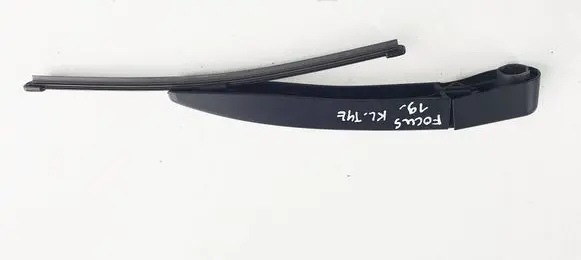 Ford Focus Rear wiper blade arm