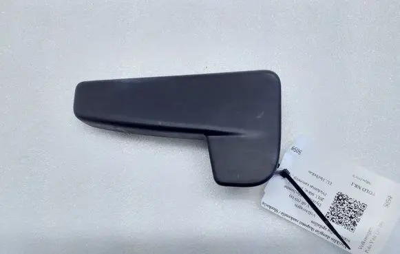 Volkswagen Polo V 6R Engine bonnet (hood) release handle 6R1823533
