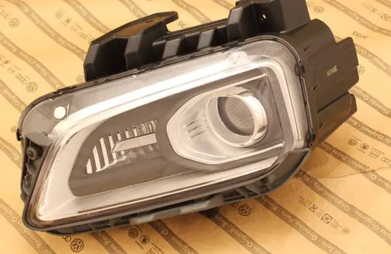 Hyundai Kona I Headlight/headlamp 92101J9150