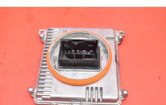 Volkswagen ID.3 Voltage converter/converter module 992941572AE