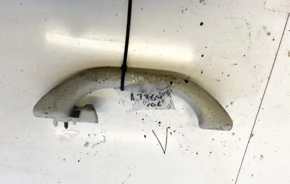 Skoda Superb B5 (3U) Rear interior roof grab handle