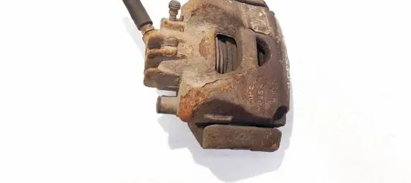 Peugeot 5008 Front brake caliper