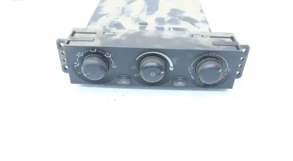 Mitsubishi Pajero Climate control unit MR500646