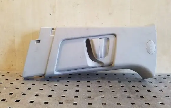 (B) pillar trim (top)
