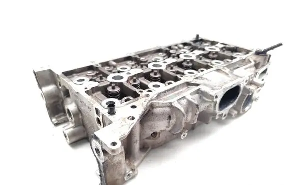 Ford Transit Custom Engine head HG9Q6090AB