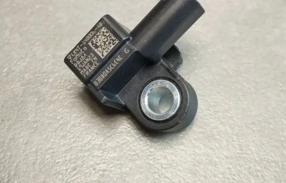 Volkswagen Amarok II Airbag deployment crash/impact sensor LK4T148006AB
