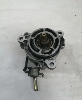 Mazda Premacy Vacuum pump X2T58171A