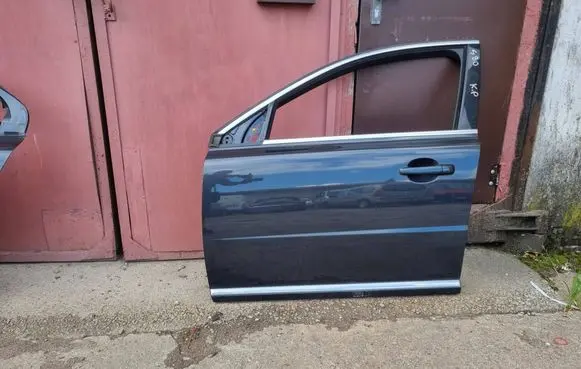 Volvo S80 Front door