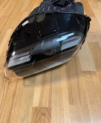 Porsche Taycan 9J1 Headlight/headlamp 9j1941031F 135700066609 1140E330005