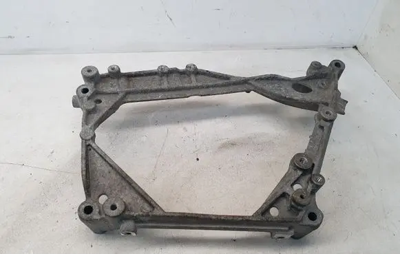 Volkswagen Transporter - Caravelle T6 Other engine bay part 04L145173J