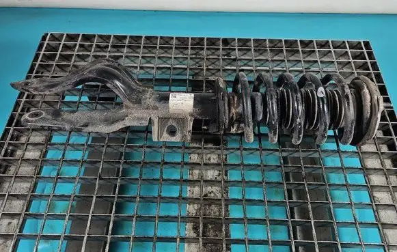 Tesla Model 3 Front shock absorber/damper 1044363-04-B IMPRK1438282