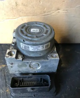 Peugeot 208 ABS Pump 9804162080