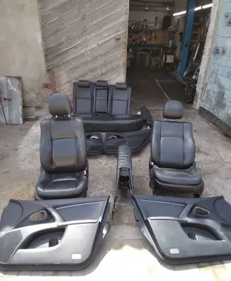 Toyota Avensis T270 Seat and door cards trim set 