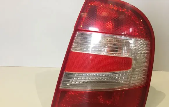 Skoda Fabia Mk1 (6Y) Rear/tail lights 6Y6945112B