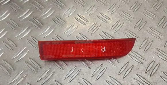 Toyota Avensis T270 Rear tail light reflector 