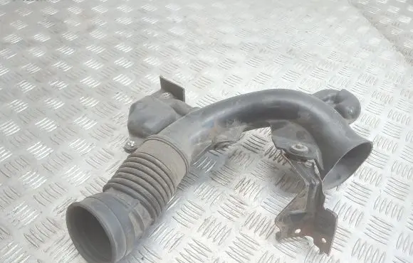 Honda FR-V Air intake duct part