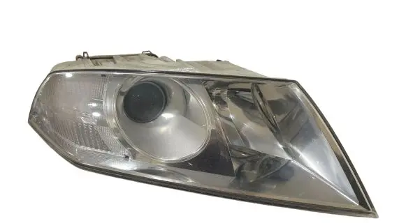 Skoda Octavia Mk2 (1Z) Headlight/headlamp 1Z1941016B 00HR00DC 3578