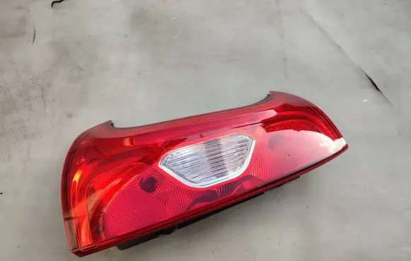 Fiat Panda III Rear/tail lights 51843643