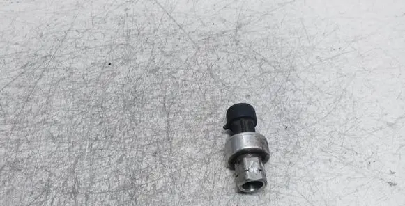 Renault Espace - Grand espace IV Air conditioning (A/C) pressure sensor 