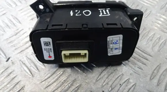 Hyundai i20 Active Other switches/knobs/shifts 93700-Q0910