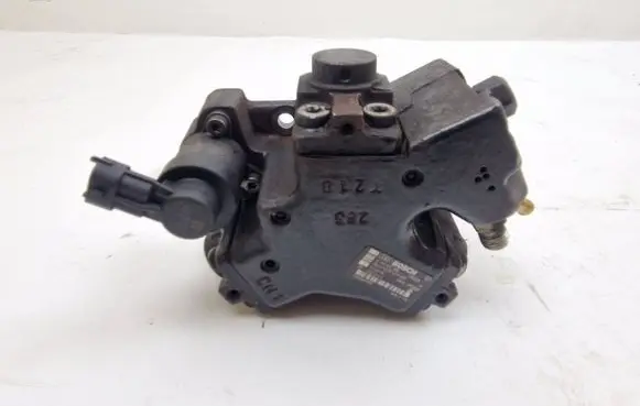 Fiat 500X Fuel injection high pressure pump 0445010426 5095368 55255416