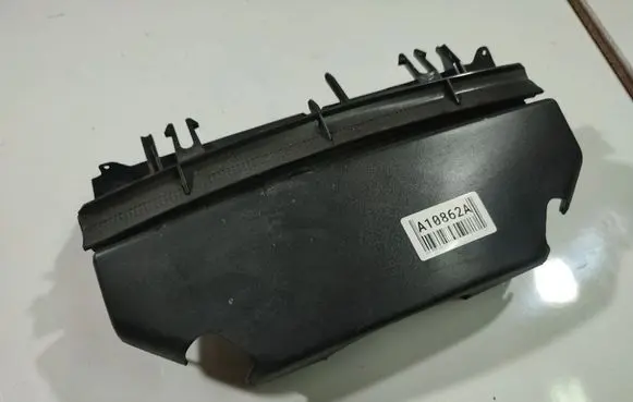 Opel Astra H Steering wheel column trim 331985437