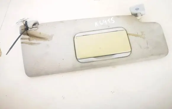 Sun visor