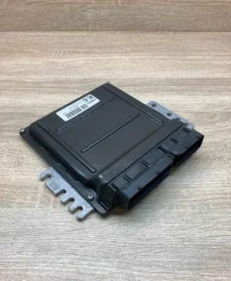 Infiniti FX Engine control unit/module ECU MEC65440 MEC440C15526