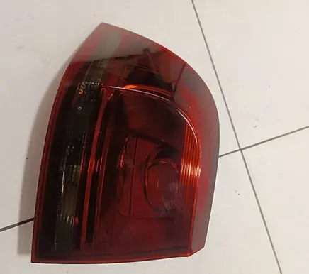 Volkswagen Touareg II Rear/tail lights L90052013 7P6945095F