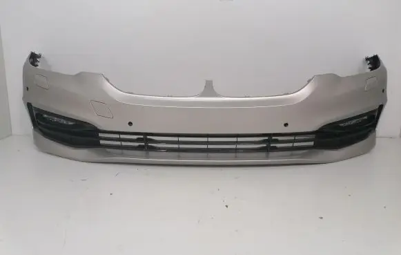 BMW 5 G30 G31 Front bumper 7427435