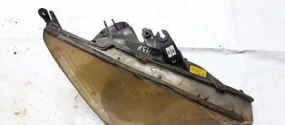 Ford Focus Headlight/headlamp XS4113005PM XS41-13005-PM