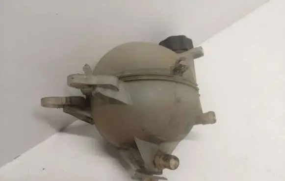Citroen C3 Coolant expansion tank/reservoir 9639562580