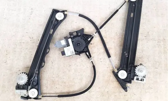 BMW 2 F44 Front door window regulator with motor 5A01D23