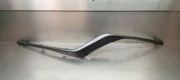 Volvo V60 Front bumper corner part panel trim 31383139