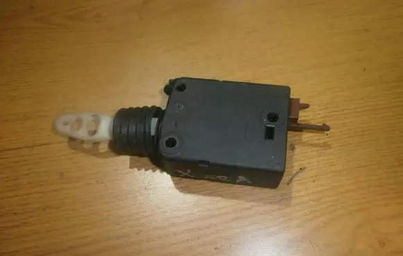 Central locking motor
