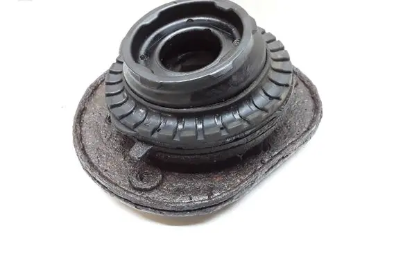 Volvo V70 Front upper strut mount 