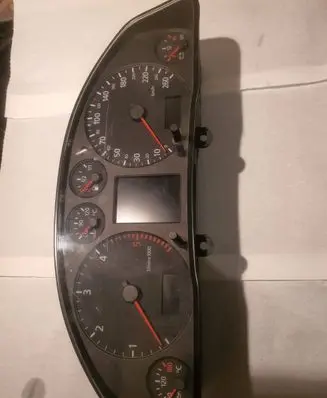 Audi A6 S6 C5 4B Speedometer (instrument cluster) 4B0920932K 110008948045
