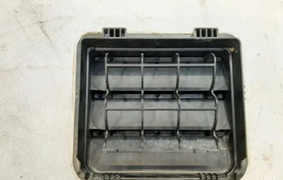 KIA Sportage Trunk grilles 