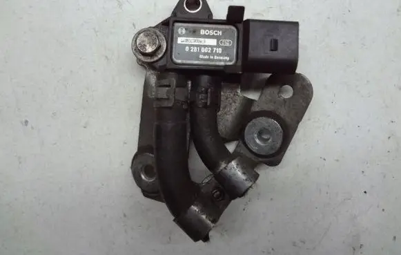 Skoda Superb B6 (3T) Exhaust gas pressure sensor 028100271