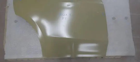 Tesla Model Y Rear door AV7S3L